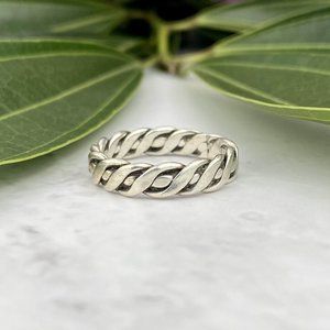 Vintage Celtic Sterling Silver Twisted Band Ring